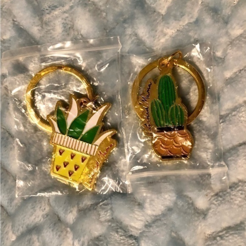 Latched Mama WBW Keychains NEW